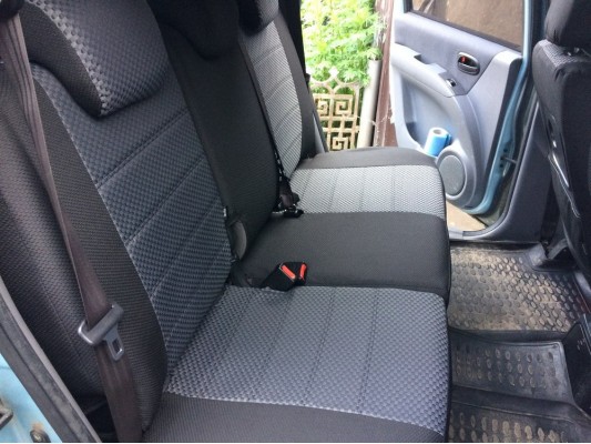 Авточехлы на Hyundai Matrix