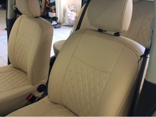 Авточехлы на Nissan Almera G15