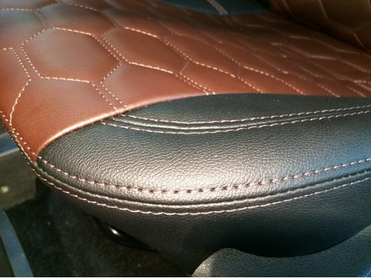 Каркасные авточехлы на UAZ Patriot