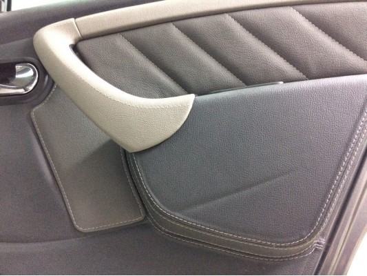 Перетяжка дверных карт