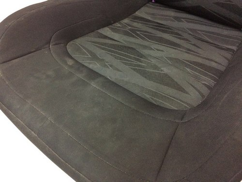 Процесс установки каркасных авточехлов Dress4car