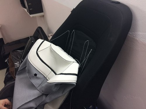 Процесс установки каркасных авточехлов Dress4car