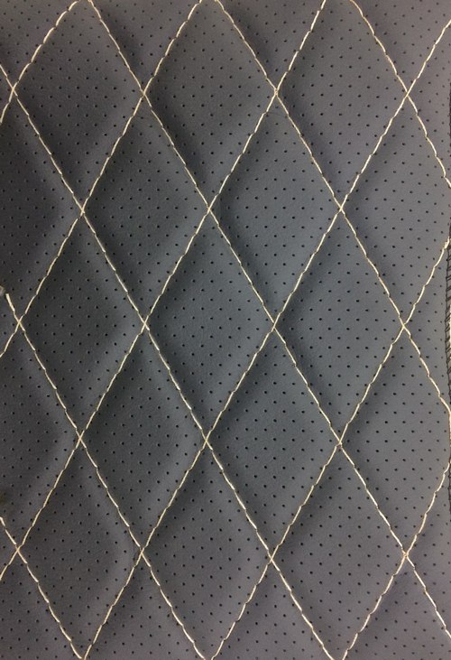 Варианты прострочек и цветов нитей авточехлов Dress4car Варианты прострочек и цветов нитей авточехлов Dress4car